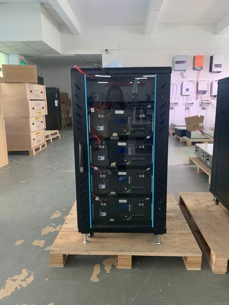 Stacked lithium batteries for solar energy storage